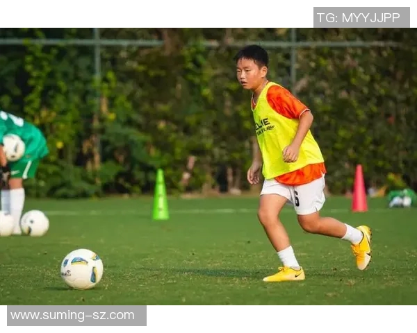 培养未来之星U13足球训练的关键技巧与发展方向
